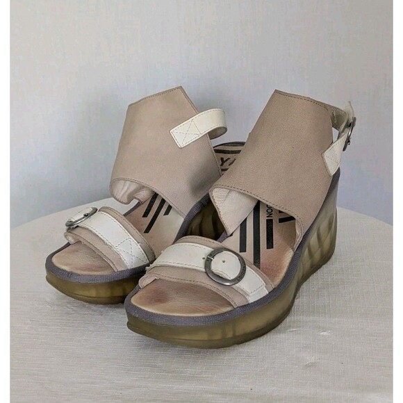 Fly London Jeno Sz 39 Women's Clear Wedge Gladiator Sandals Beige White Modern